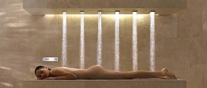 ¿SABÍAS QUE LAS DUCHAS TAMBIÉN PUEDEN SER HORIZONTALES?