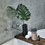 Los mejores materiales para baños modernos